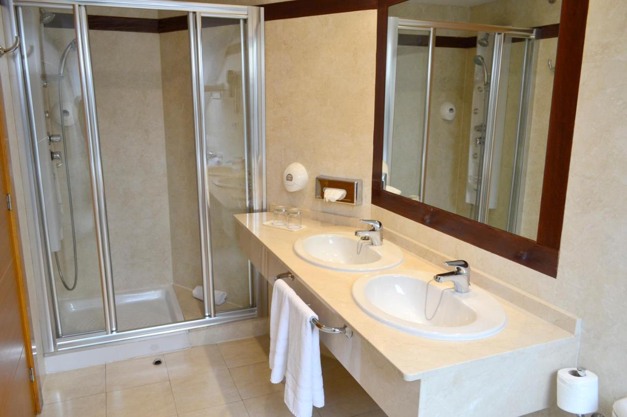Hotel Alda Palacio Valdes Avilés Екстериор снимка