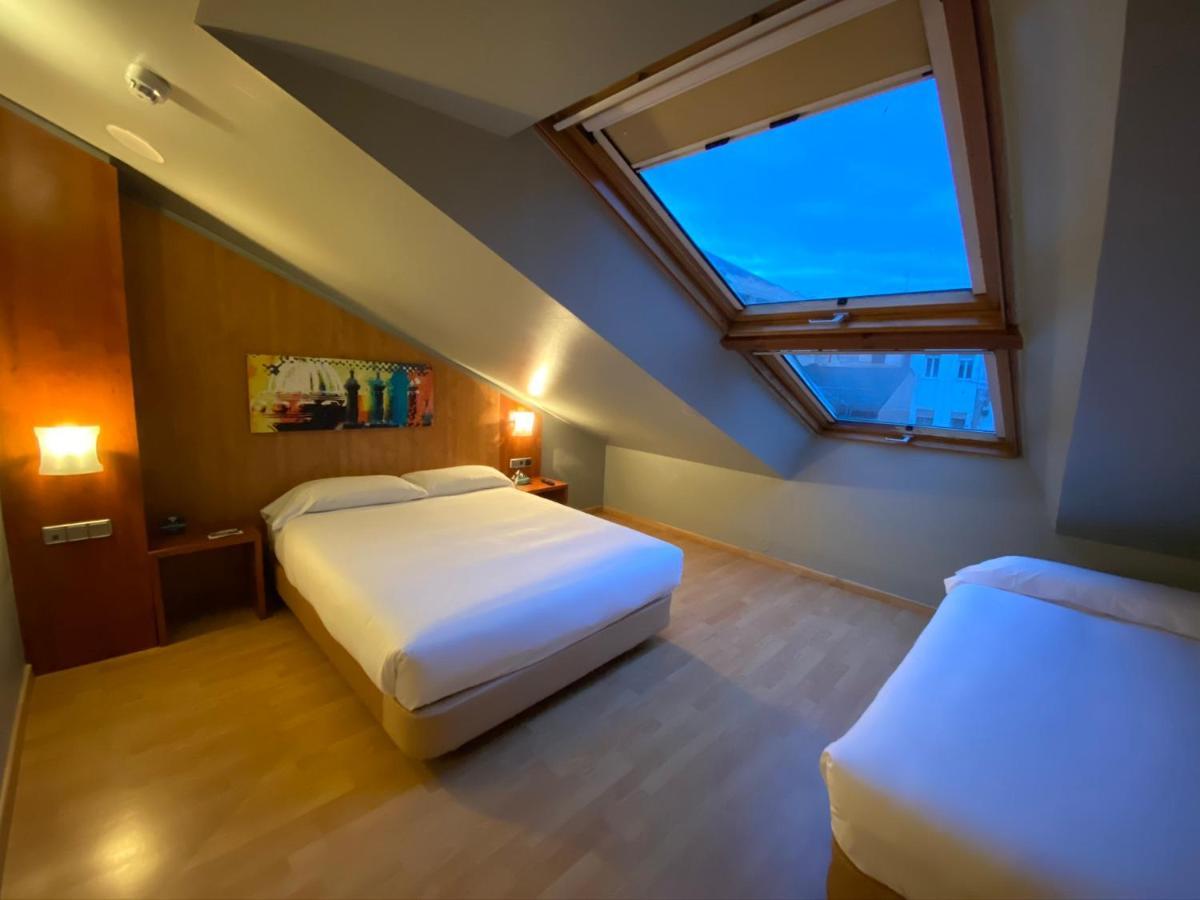 Hotel Alda Palacio Valdes Avilés Екстериор снимка